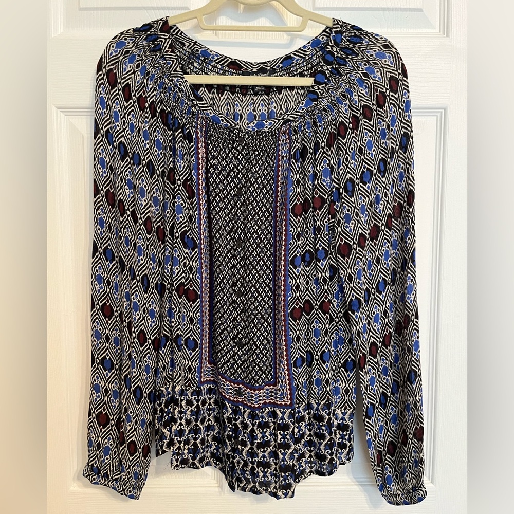 Lucky Brand Woman’s Top Med Rayon Black White Blue Burgundy Long Sleeve Blouse